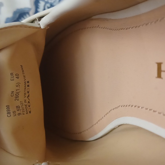 New Coach Leah Women's Cream Leather Lug Sole Loafers SZ 9.5 - Picture 15 of 16